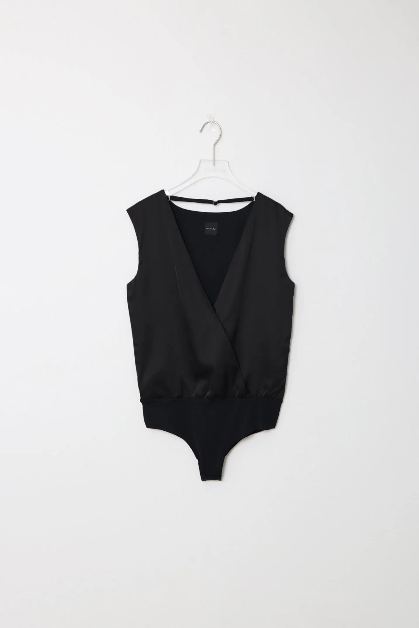 FARA Body - Black