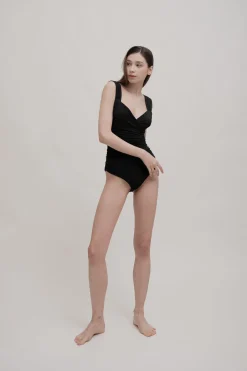FAYE Body - Black