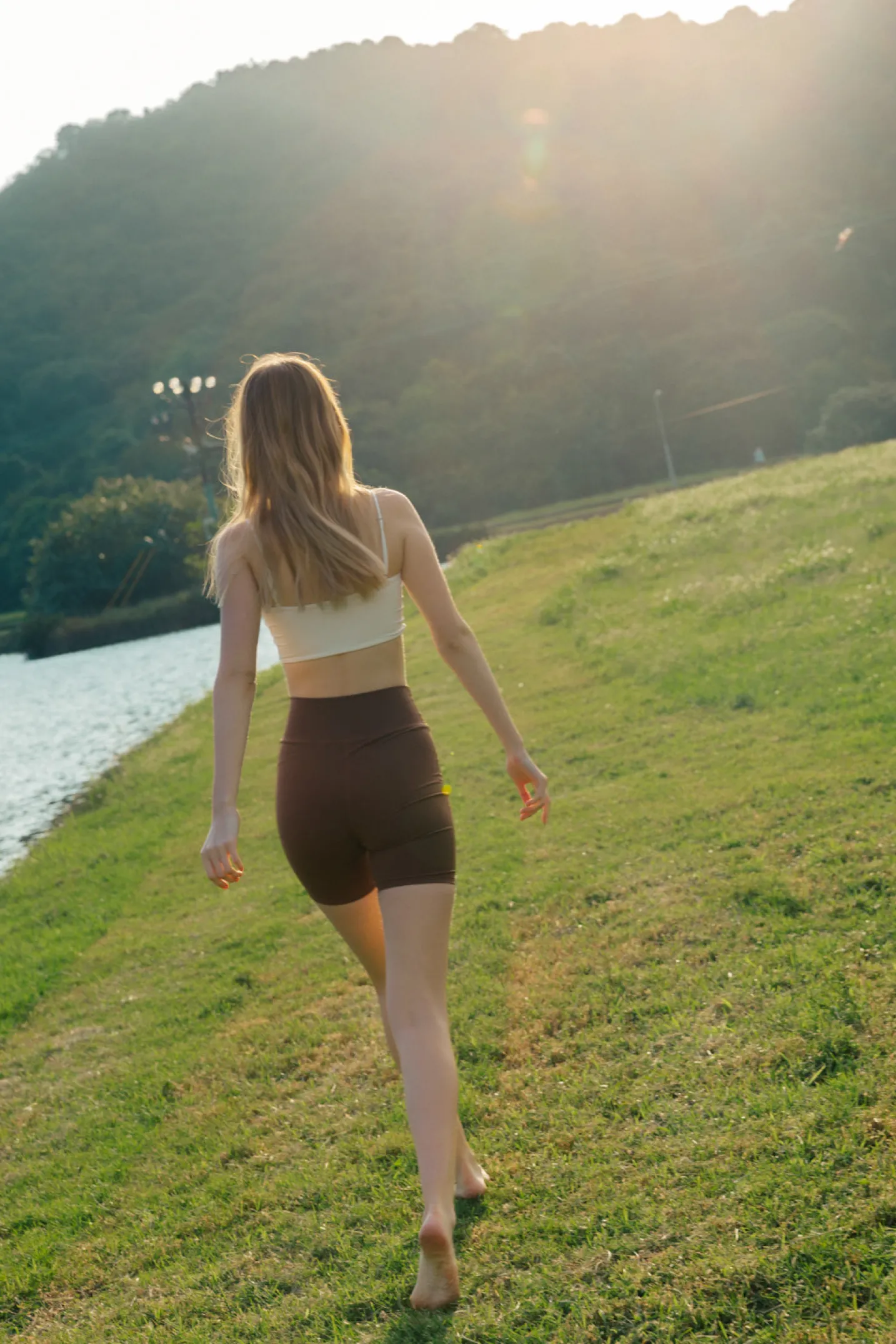 FRAME Biker Shorts - Mocha