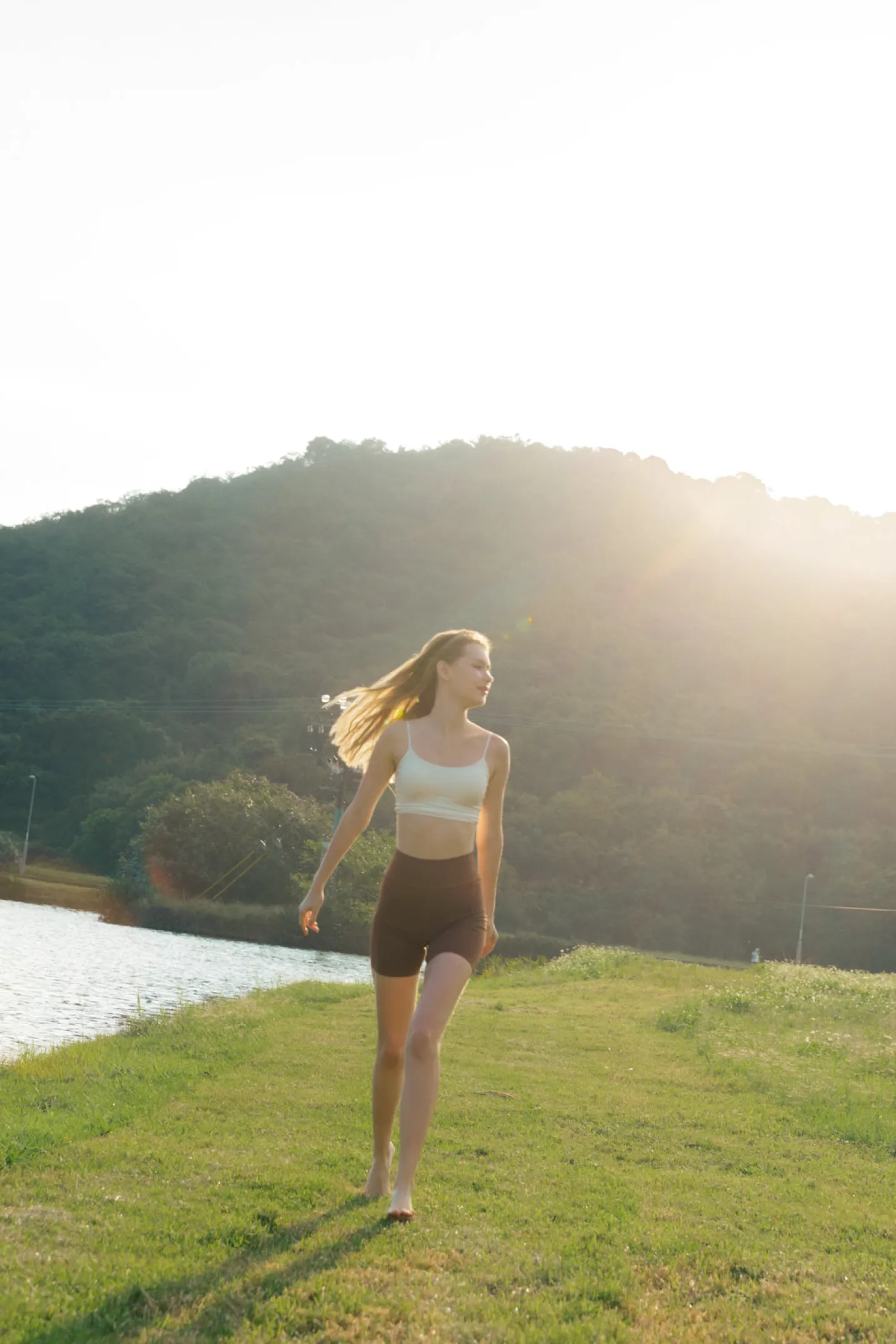 FRAME Biker Shorts - Mocha