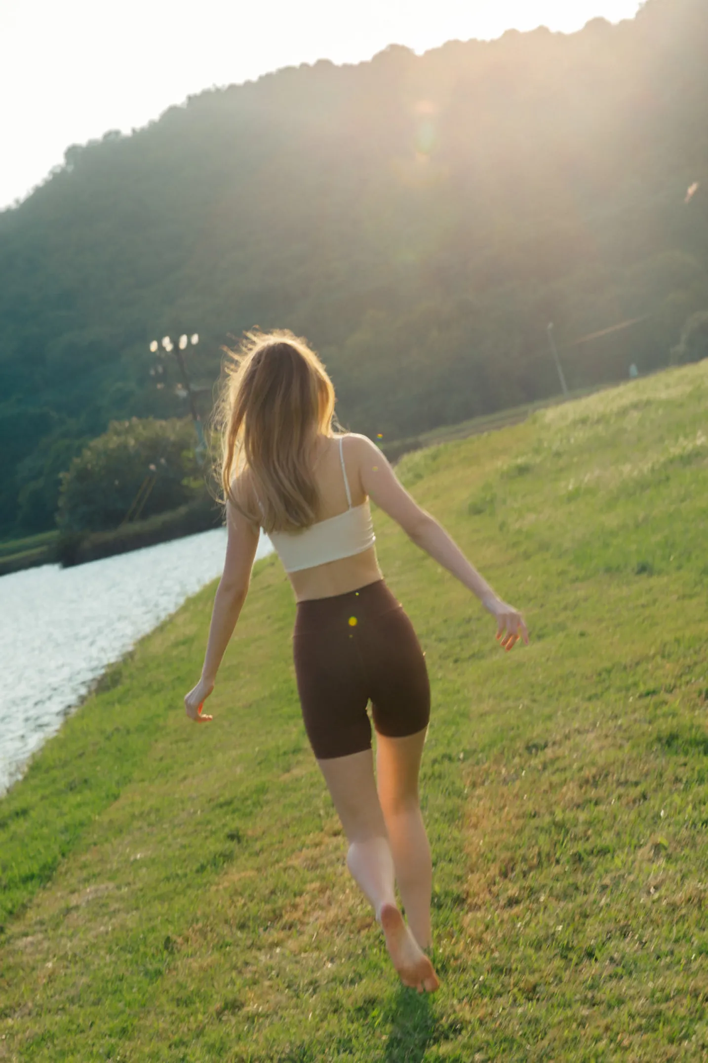 FRAME Biker Shorts - Mocha