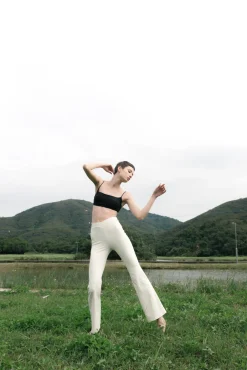 FRAME Flare Pants - Cream