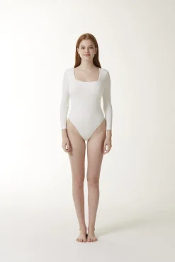 SARA Body - White